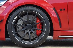 Στο σφυρί κτηνώδης Mercedes C 63 AMG Coupé Black Series