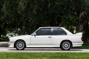 BMW M3 E30 του 1990 ακριβότερη από καινούργια BMW M3!