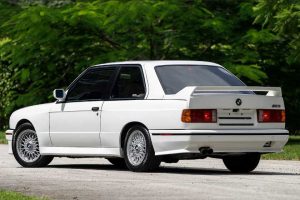 BMW M3 E30 του 1990 ακριβότερη από καινούργια BMW M3!