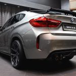 BMW X6 M με carbon body kit και εξάτμιση Akrapovic