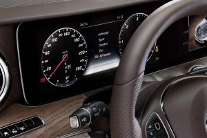 Νέα Mercedes E-Class All-Terrain 4MATIC diesel (+video)