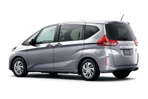 Νέο Honda Freed με 7 θέσεις, υβριδικό κινητήρα και 4κίνηση