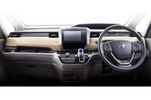 Νέο Honda Freed με 7 θέσεις, υβριδικό κινητήρα και 4κίνηση