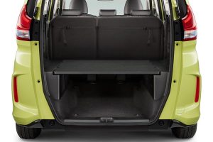 Νέο Honda Freed με 7 θέσεις, υβριδικό κινητήρα και 4κίνηση