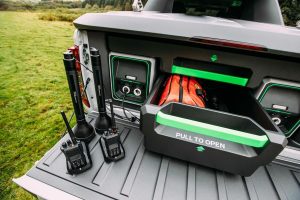 Διασωστικό Nissan Navara EnGuard για ειδικές αποστολές! (+video)