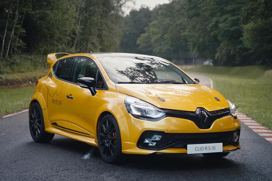 Το Renault Clio R.S.16 ετοιμάζεται για «σφυγμομέτρηση»