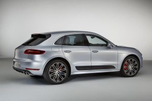Porsche Macan Turbo 440 PS με Performance Package