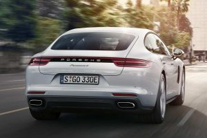 Νέα Porsche Panamera 4 E-Hybrid με 2,5 λίτρα κατανάλωση!