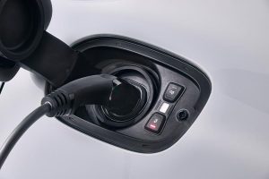 Νέα Porsche Panamera 4 E-Hybrid με 2,5 λίτρα κατανάλωση!