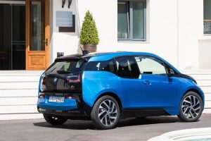 Ήρθε το νέο BMW i3 (94 Ah) με αυτονομία 300 χιλιομέτρων