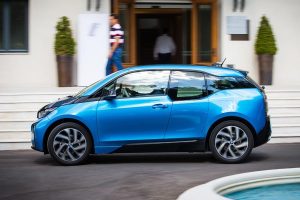 Ήρθε το νέο BMW i3 (94 Ah) με αυτονομία 300 χιλιομέτρων