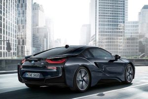 Νέα συλλεκτική BMW i8 Protonic Dark Silver Edition