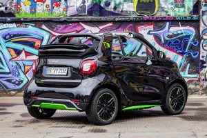 Νέα ηλεκτρικά smart fortwo coupe, fortwo cabrio και forfour