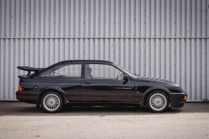 Σπάνιο Ford Sierra Cosworth RS500 πωλήθηκε 60.000 ευρώ!