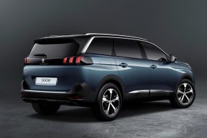 Νέο 7θέσιο SUV Peugeot 5008 με κινητήρες από 1.200 κ.εκ.
