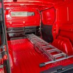 Νέο Nissan NV300 σε πολλές εκδόσεις και με 1.600άρη ντίζελ