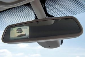 Νέο Nissan NV300 σε πολλές εκδόσεις και με 1.600άρη ντίζελ