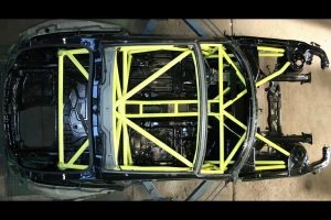 Πωλείται BMW Z4 με V10 κινητήρα 8.3 λτ. από Dodge Viper!