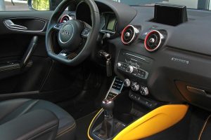 Audi S1 2.0 TFSI με 380 ίππους είναι πύραυλος!