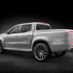 Νέα Mercedes X-Class pickup σε δύο εκδόσεις για το 2017