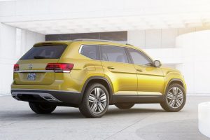 Νέο SUV VW Atlas μήκους 5 μέτρων και με κινητήρα 2.0 λτ. TSI