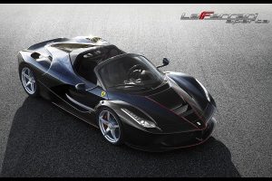 Η νέα ανοιχτή θεά Ferrari LaFerrari Aperta των 3 εκ. ευρώ!