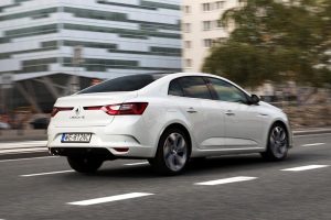 Νέο Renault Megane Sedan: Κινητήρες και επιδόσεις