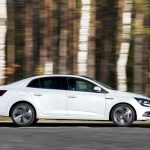 Νέο Renault Megane Sedan: Κινητήρες και επιδόσεις