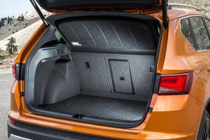 Οδηγούμε το νέο SUV SEAT Ateca στην Αράχωβα