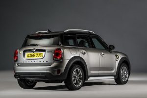 Νέο MINI Countryman και υβριδικό 224 hp με κατανάλωση 2,1 λτ.