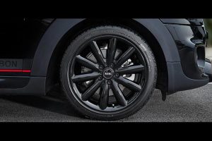 Νέα έκδοση MINI Cooper S Carbon με 210 ίππους