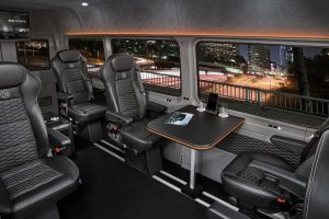 Πολυτελές Mercedes Sprinter Brabus αξίας 224.910 ευρώ!