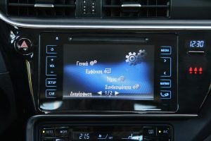 Δοκιμή Toyota Auris ντίζελ 1.4 D-4D 90 PS