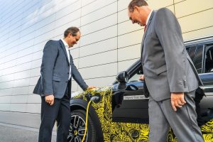 Το πρώτο MINI plug-in hybrid είναι γεγονός