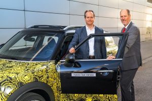 Το πρώτο MINI plug-in hybrid είναι γεγονός