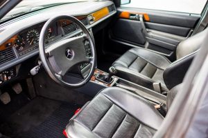 Στο σφυρί μία ακόμα Mercedes 190 E 2.5-16 Evolution II