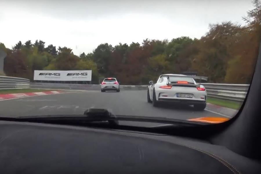 SEAT Leon μπροστά από McLaren και Porsche