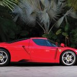 Διάσημος σχεδιαστής μόδας πουλάει την Ferrari Enzo του
