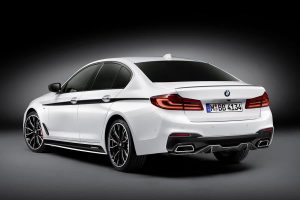 Νέα BMW Σειρά 5 με αναβάθμιση και αξεσουάρ M Performance