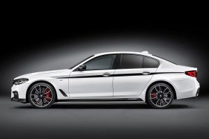 Νέα BMW Σειρά 5 με αναβάθμιση και αξεσουάρ M Performance