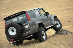 Θηριώδες εκτός δρόμου όχημα Mega Cruiser Russia