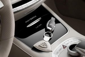 Η ανοικτή Mercedes-Maybach των 300.000 ευρώ!
