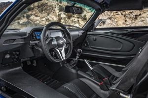 Μικρό supercar Rezvani 500 ίππων με εντυπωσιακές πόρτες!