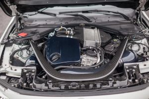 BMW M4 700 PS με μπαγκαζιέρα από ανθρακόνημα!