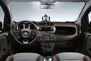 Ανακοινώθηκαν οι τιμές του ανανεωμένου Fiat Panda