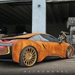 Σκουριασμένο BMW i8 με χρυσές ζάντες; Hot or Not;