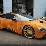 Σκουριασμένο BMW i8 με χρυσές ζάντες; Hot or Not;