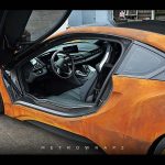 Σκουριασμένο BMW i8 με χρυσές ζάντες; Hot or Not;