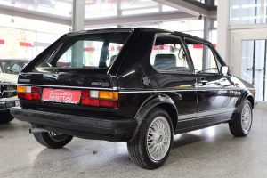 Volkswagen Golf GTI του 1983 σε τιμή… σοκ!