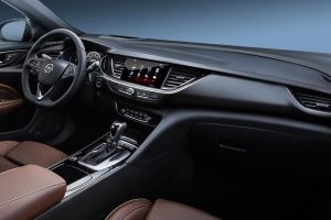 Ιδού το νέο Opel Insignia Grand Sport (+video)